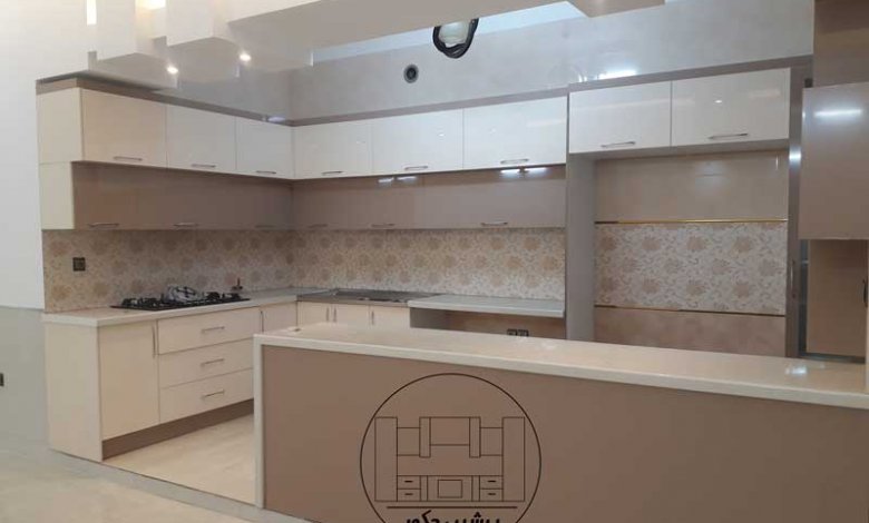 نمونه‌کار کابینت سبک مدرن پله‌کانی